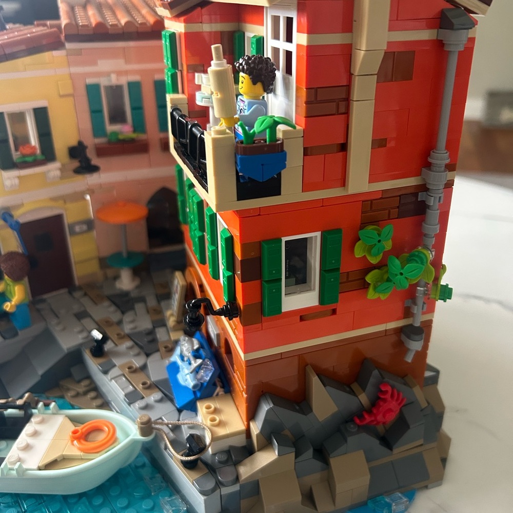 LEGO Italian Riviera - Picture 6 of 15